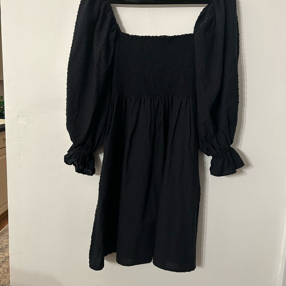 Black Mini Dress. Kort Portia